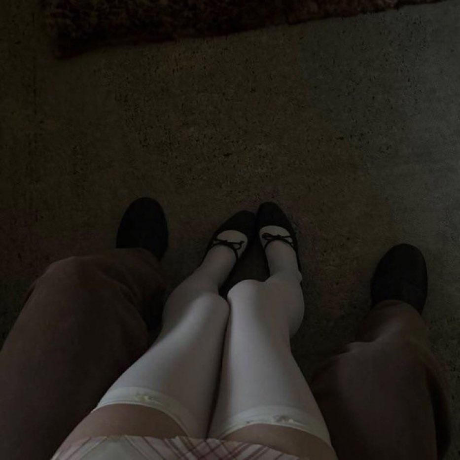 nova 𝜗᭪ tweet media