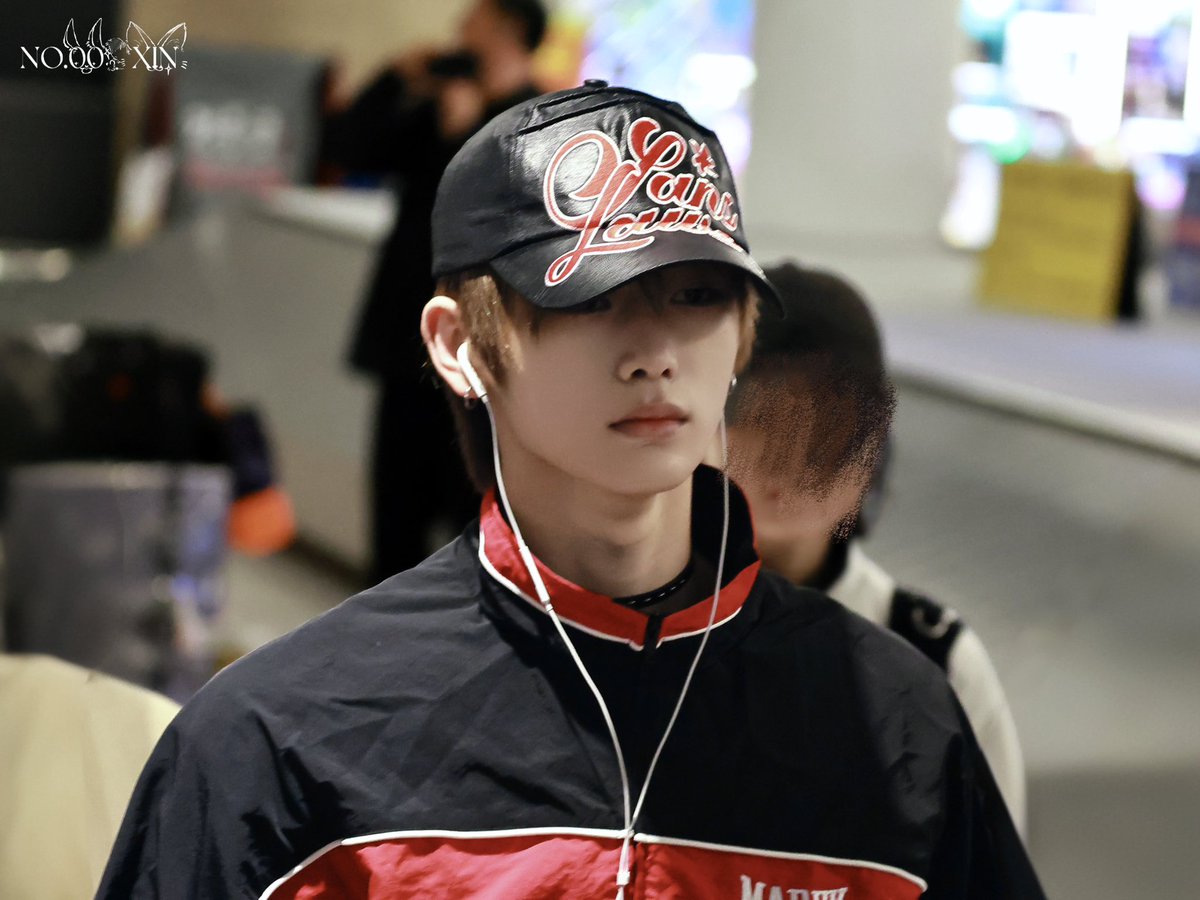 260420

ICN🛬

#조우안신 #周安信 #알파드라이브원             
#アンシン #ZHOUANXIN
 #ALPHADRIVEONE  #ALD1