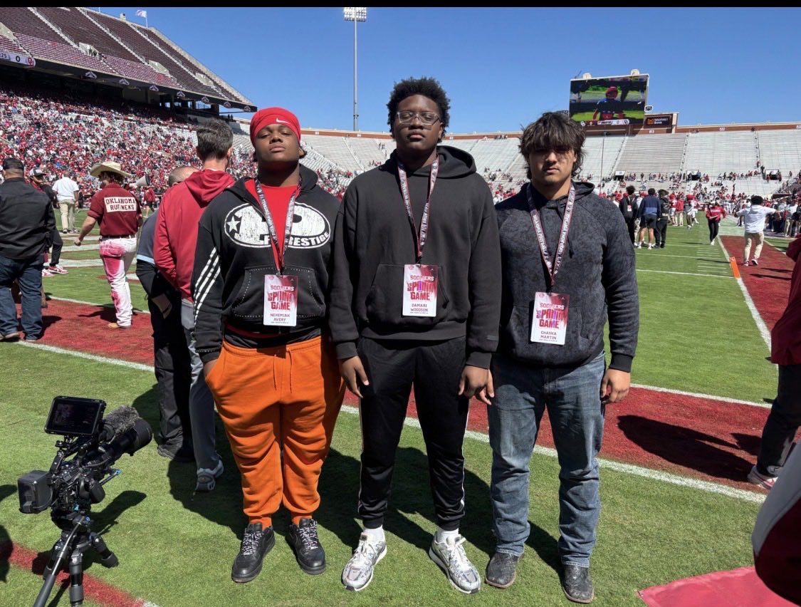 Nehemiah Avery tweet media