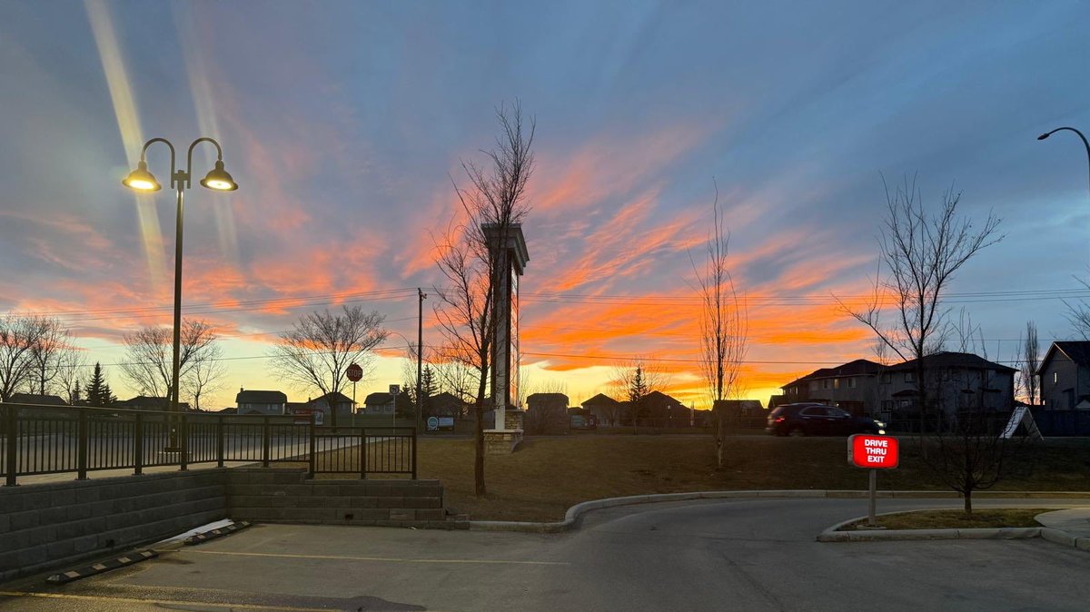 Deo | دیو tweet media