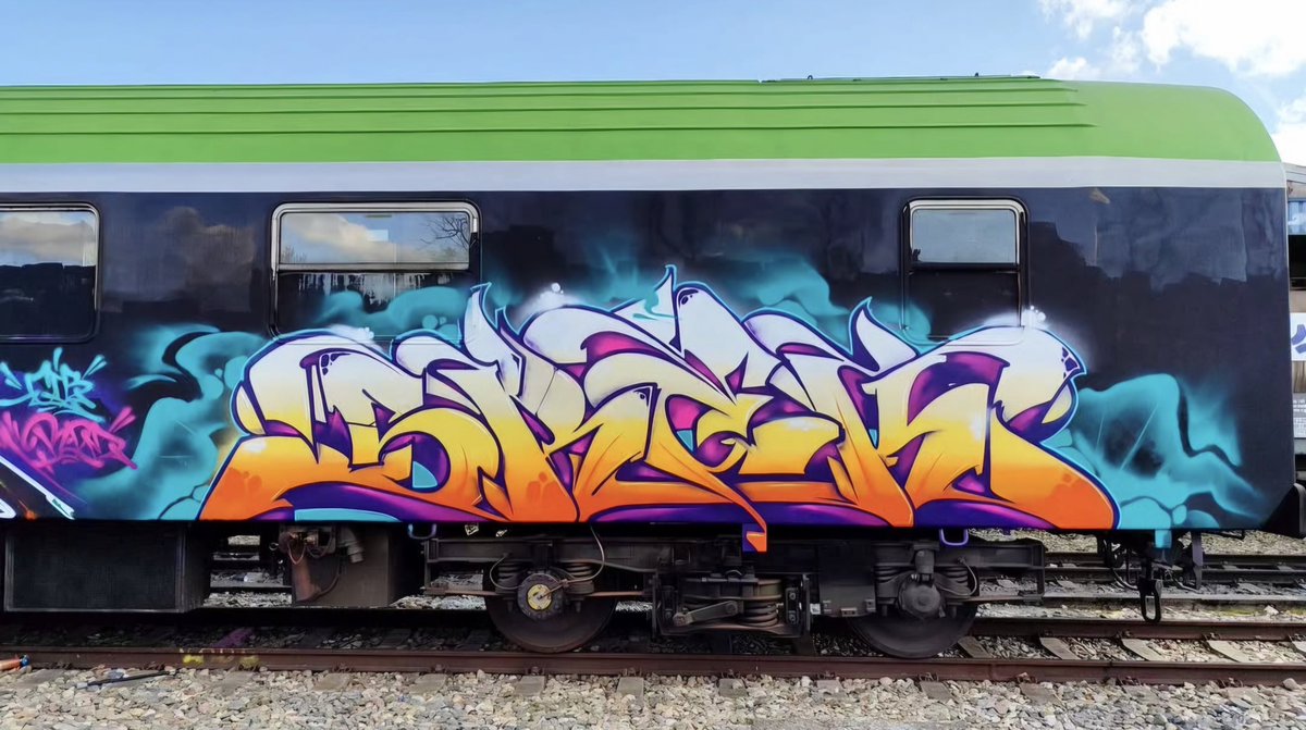 al_crew's tweet image. #graff #StreetArt #graffiti