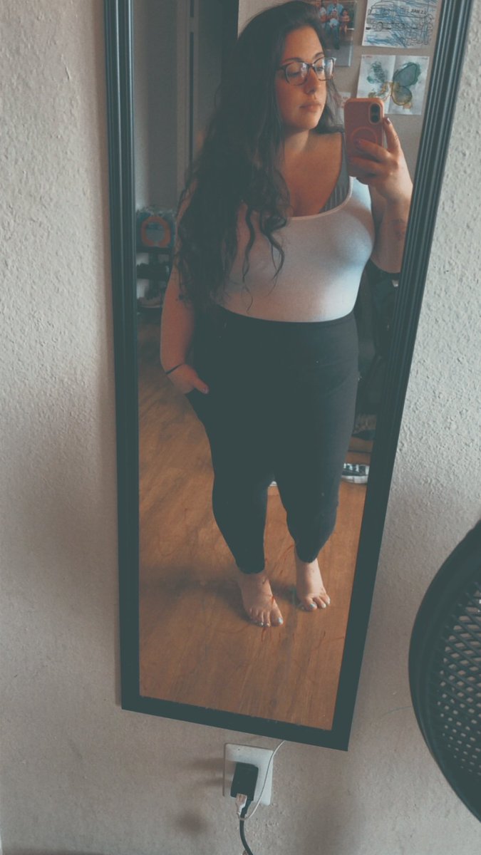 Fuckin twitter and nuking my fucking private page 

I HAVE NEW CONTENT IF U WANT IT DM ME I’M NOT GOING TO PREVIEW IT HERE BUT I can preview it in DMs if you wanna see before you get it!