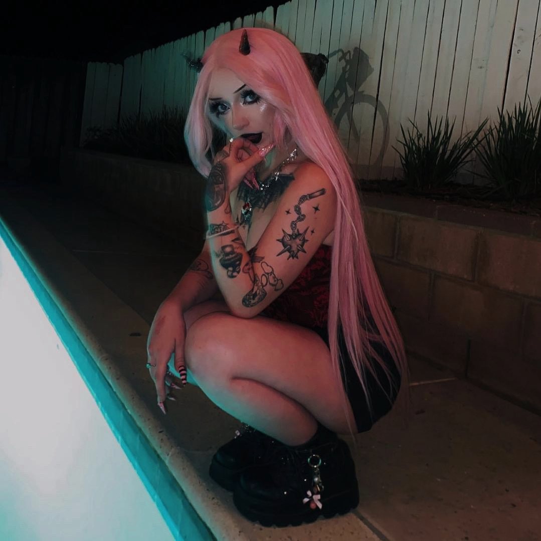 iheartspooky's tweet image. Ur dark angel #fyp #explore #slut #yungho