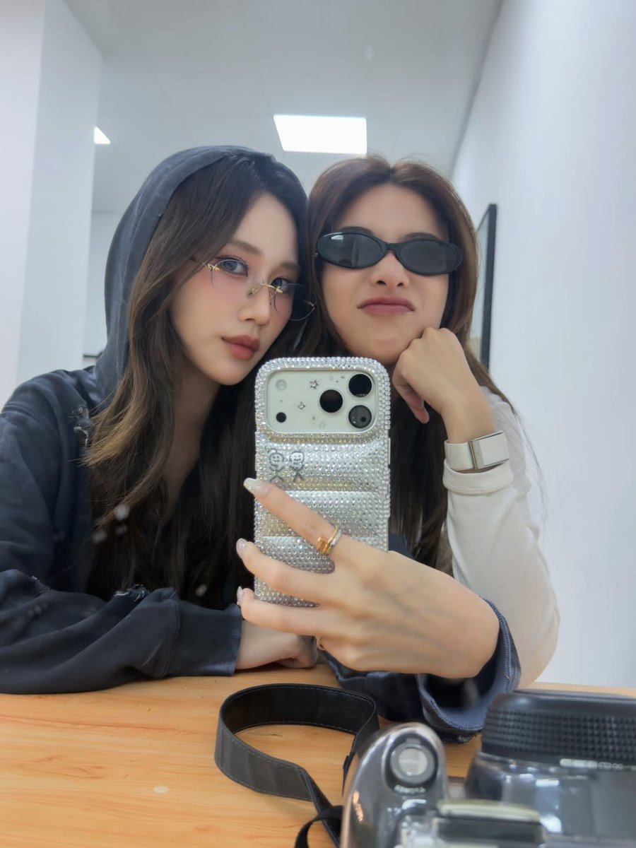 โอเปิ้ลโอปิ้ว tweet media