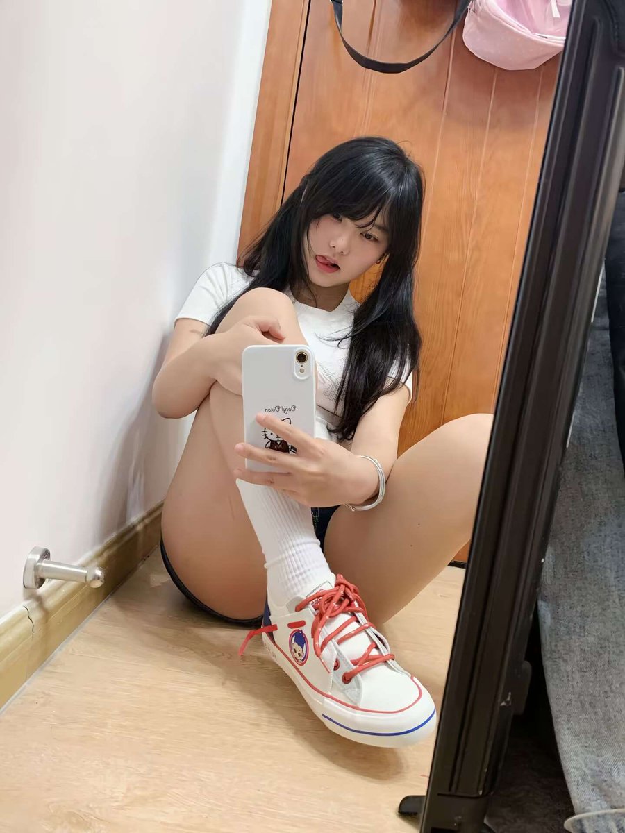 Memebfb's tweet photo. #馬來西亞。 欲望大要的来 https://t.co/wYdM7zp14q