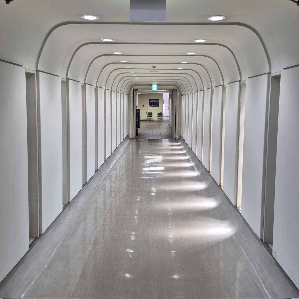 目黒区役所のエンタープライズ感よ。