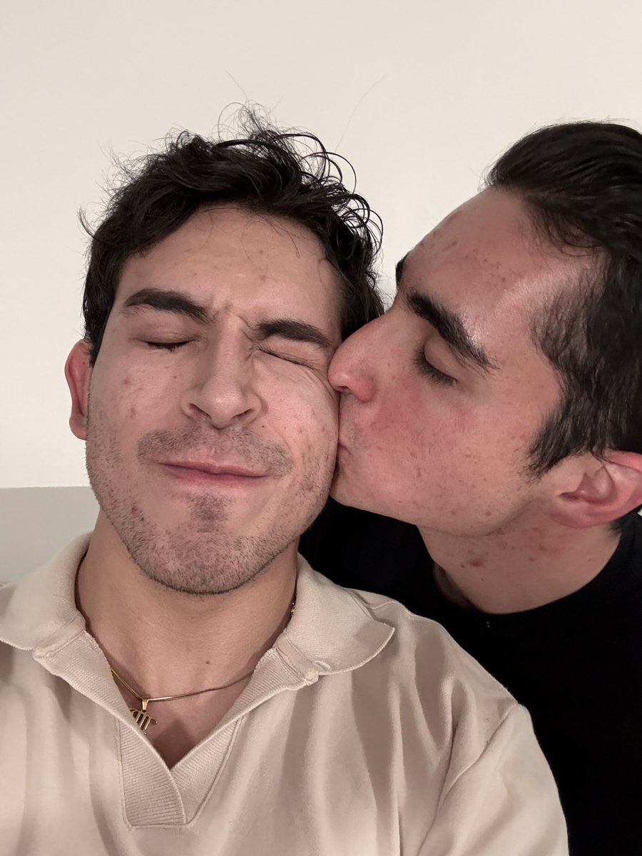 Joder amo mucho a mi novio pinche viejo sabroso