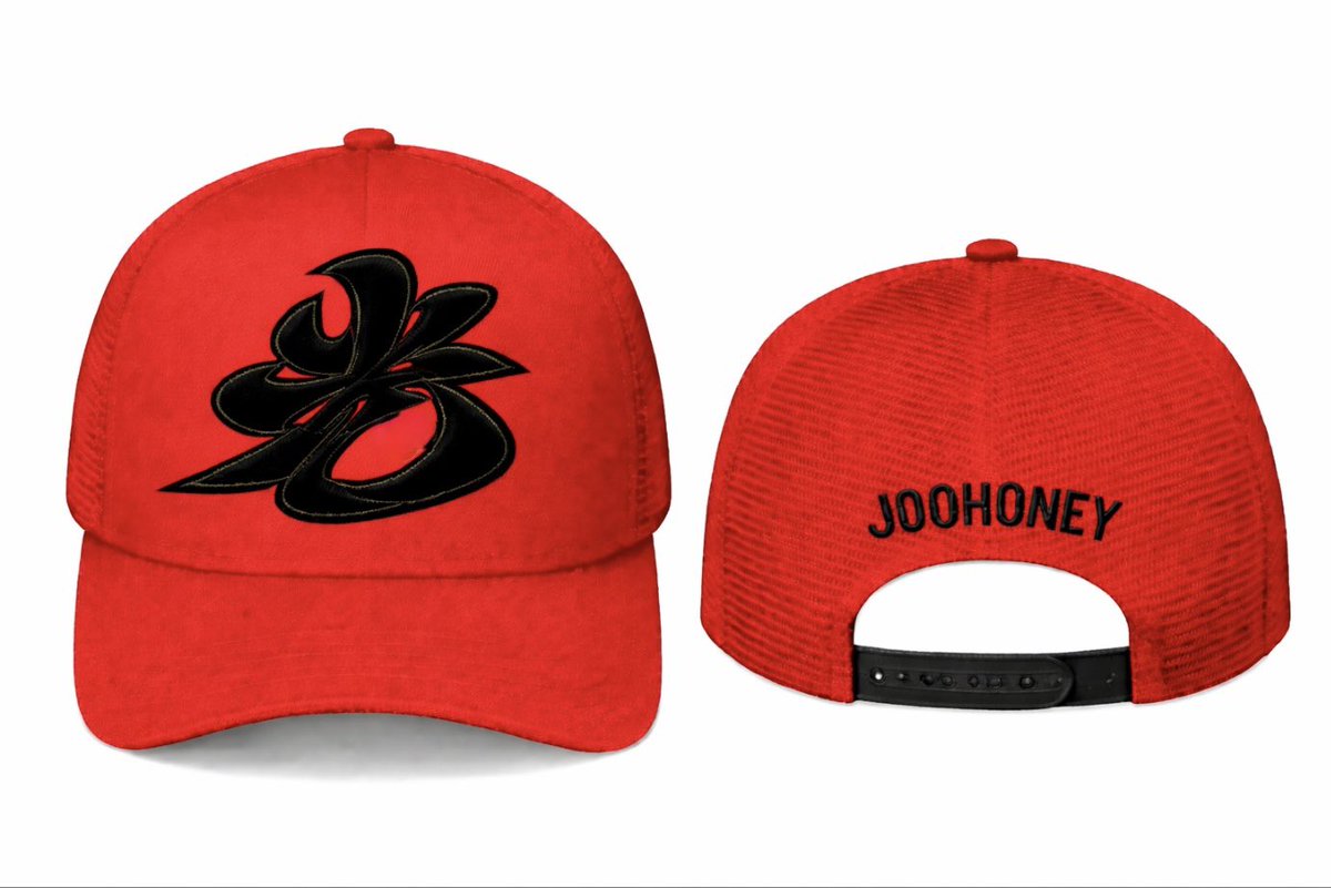 jjuhoney_106's tweet photo. 주헌이 첫 솔로 페스티벌 ❤️🖤
드레스코드 red&amp;black 를 참고하여 
모자를 제작해보려고 합니다. 
✨메쉬볼캡 자수디자인✨
함께 하실 분들이 계실까요 🥹
9명 이상이어야 단가가 확 내려가서 
모자 개당 19,000원 정도 할 것 같아요
이미지는 ai로 만들어서 느낌만 봐주세요 
원하시는 분들 디엠미 📩 https://t.co/d9sD8pTUJG