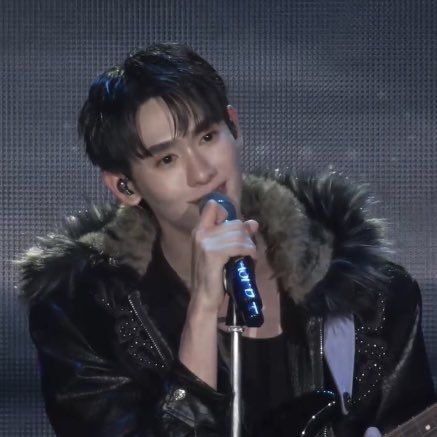 อะโระกาติ๊ tweet media