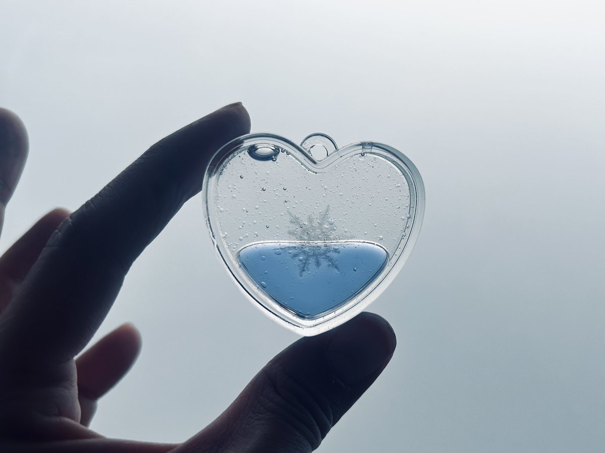 saku_lobo's tweet photo. ❄️💙🧪 https://t.co/Kw1qfEdWYE