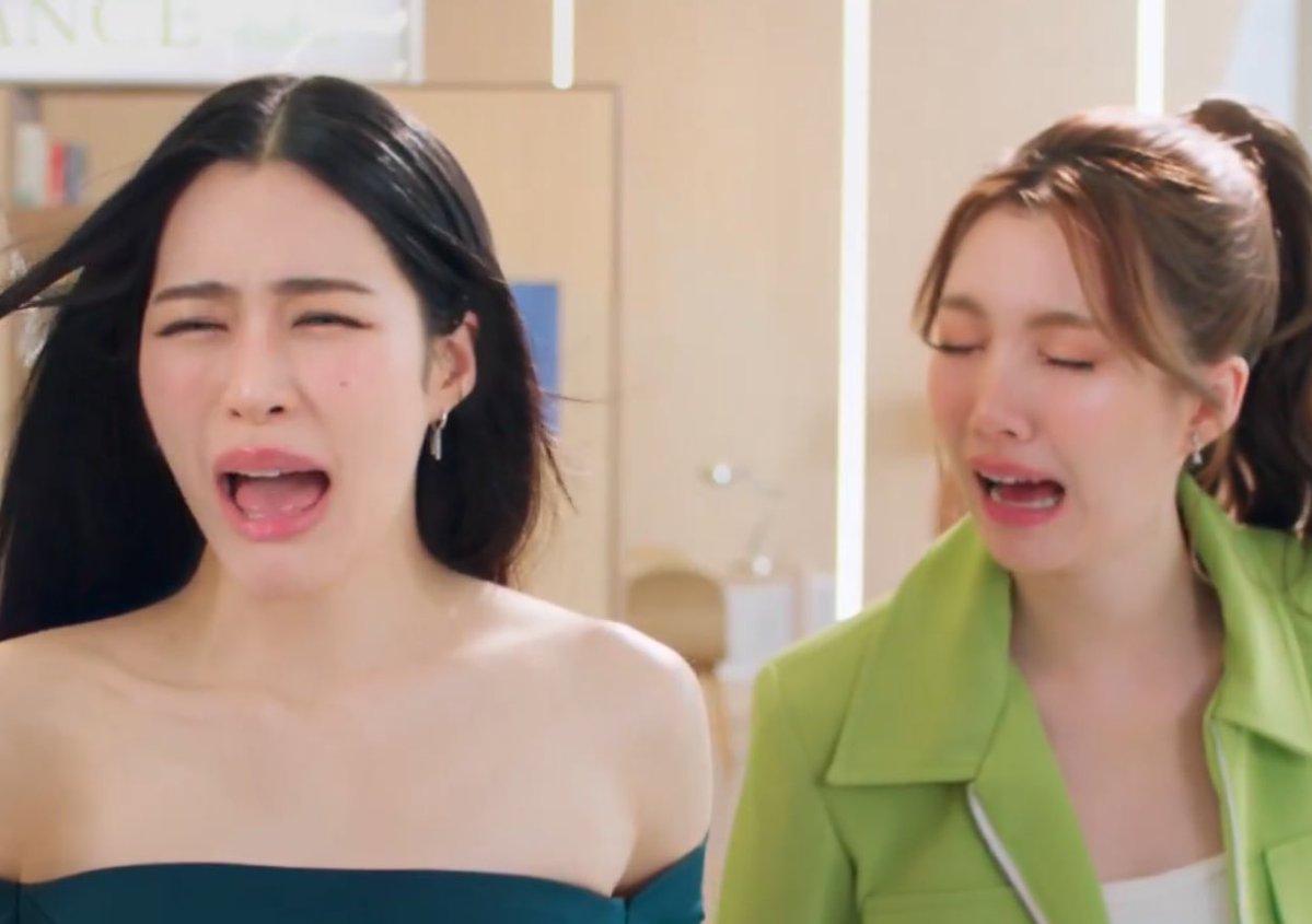 Stan For LingOrm 🖐️🙄🤚 But OrmLing Is Better🖤🦜 tweet media