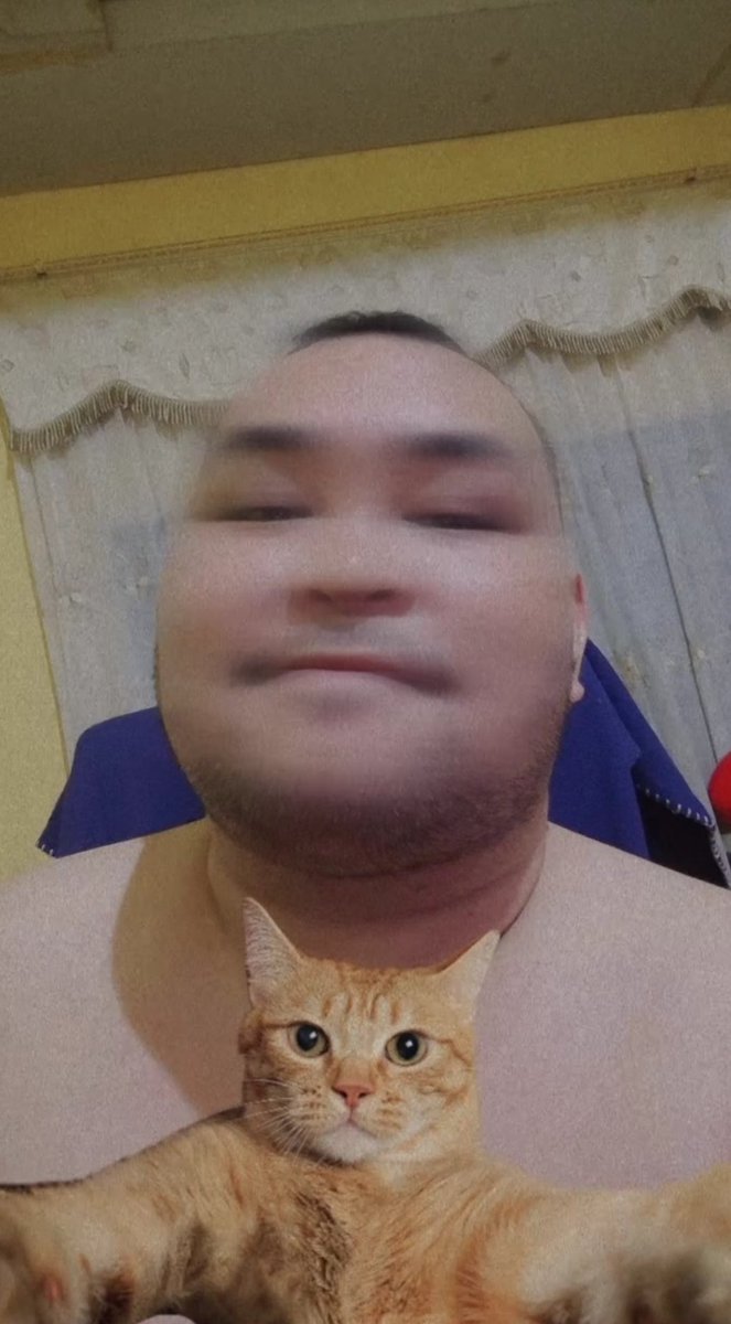 El.Chub tweet media