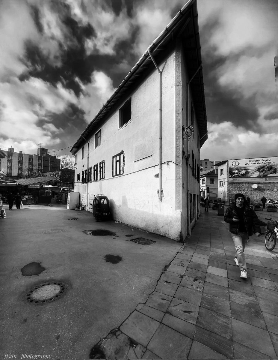 fisunphotograp1's tweet image. #photo
#foto
#bnwstreetphotography