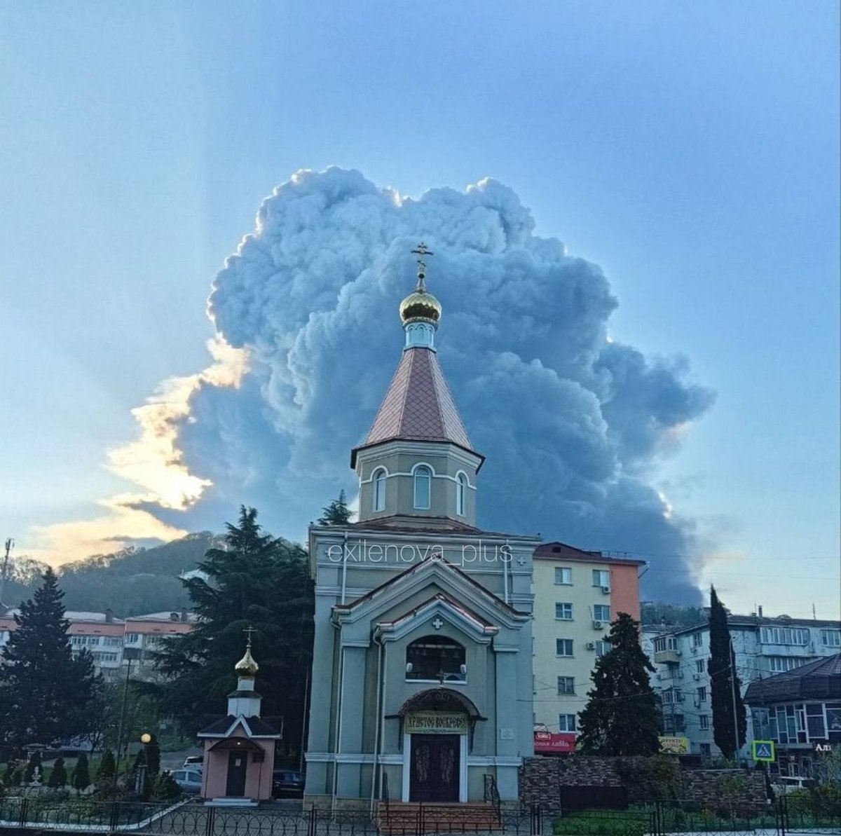 Jay in Kyiv tweet media