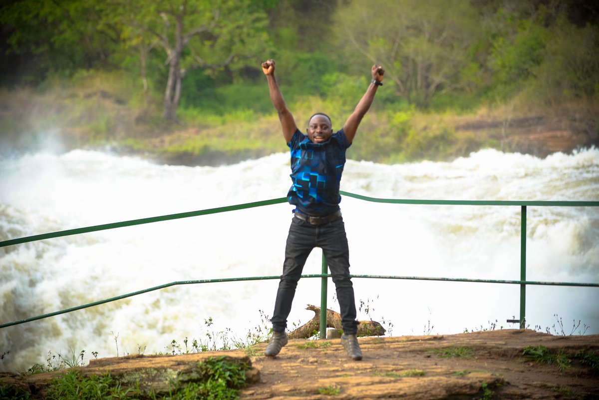 Kwikiriza_Jed's tweet photo. Monday morning debate:
If Uganda’s tourism destinations held elections, who would win? 😅
🦍 Bwindi Impenetrable National Park
🌊 Murchison Falls
🐒 Kibale National Park
Reply with your candidate. #TourismDebate https://t.co/boiiq5gYvj