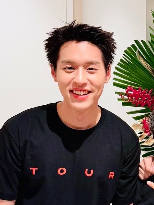 คุณลู่ tweet media