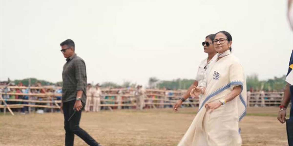 ShortpostIn's tweet image. TMC’s 250-Seat Gamble: Victory Hinges On Margins And Booth Muscle

@abravi1  @TanyaBagchi29 @simkilll

#AbhishekBanerjee #AuthenticGossip #MamataBanerjee #ShortPost #SIR #TMC #WEstBengal #election

shortpost.in/tmcs-250-seat-…