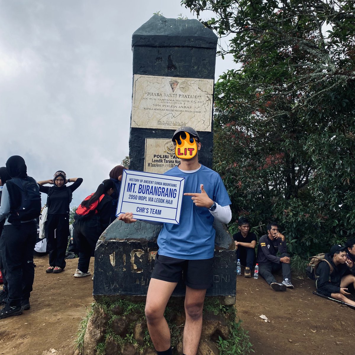 icekopisusu's tweet image. untuk sementara SAPAMABU nya ini, Patuha keburu ditutup dan Malabar belum terealisasi ⛰️🔥✨#pendaki #bandung