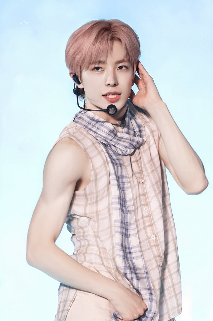 𝑀𝑖𝑡𝑒 ✩ tweet media