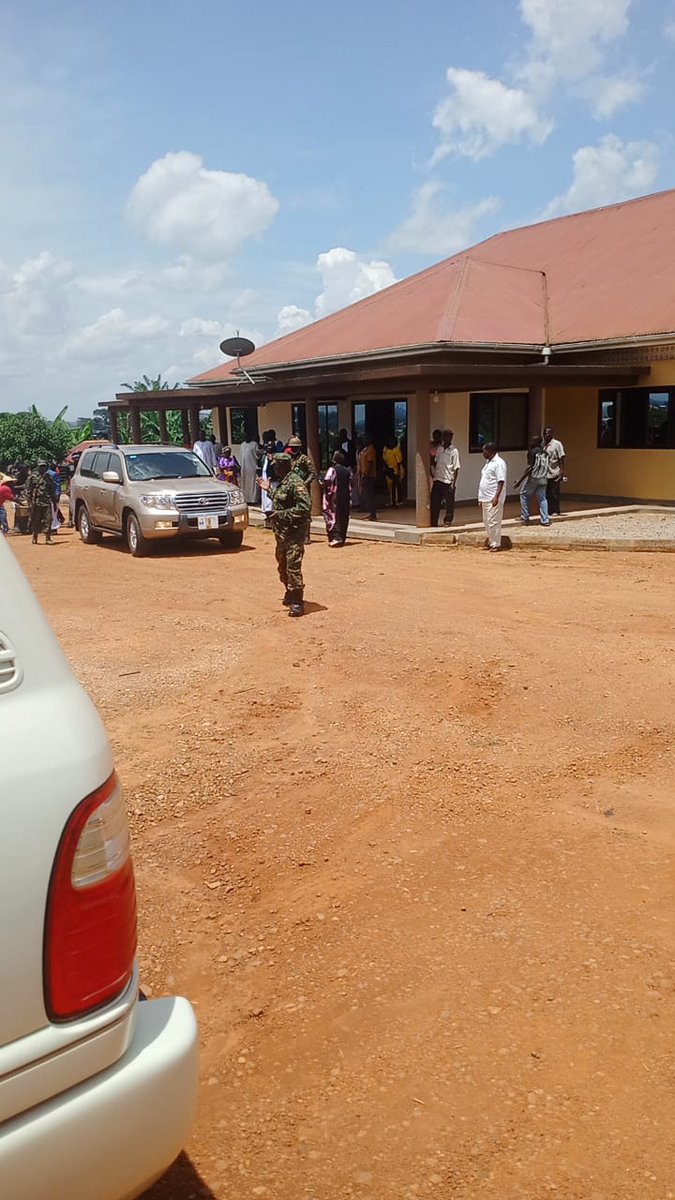 CBS FM UG tweet media