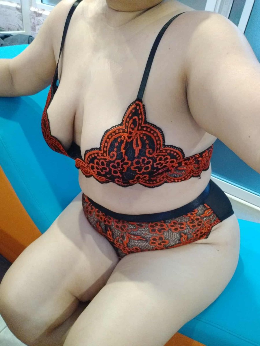 ฮิฮิ หมีสีชมพู😉 tweet media