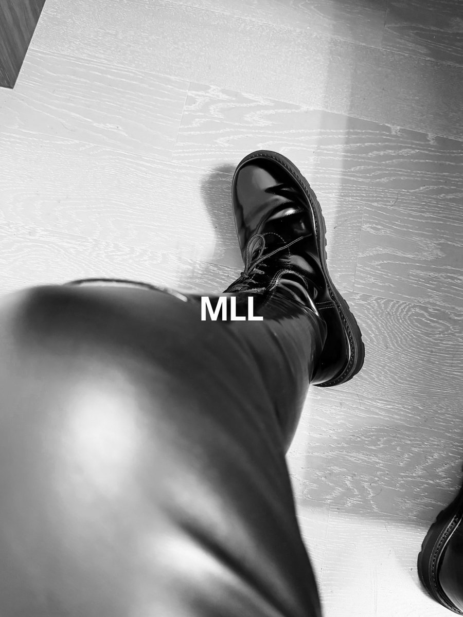 MLLtheleather's tweet photo. 杭州来 #leather #杭州 #马靴 https://t.co/Ts5JbZ2tDj