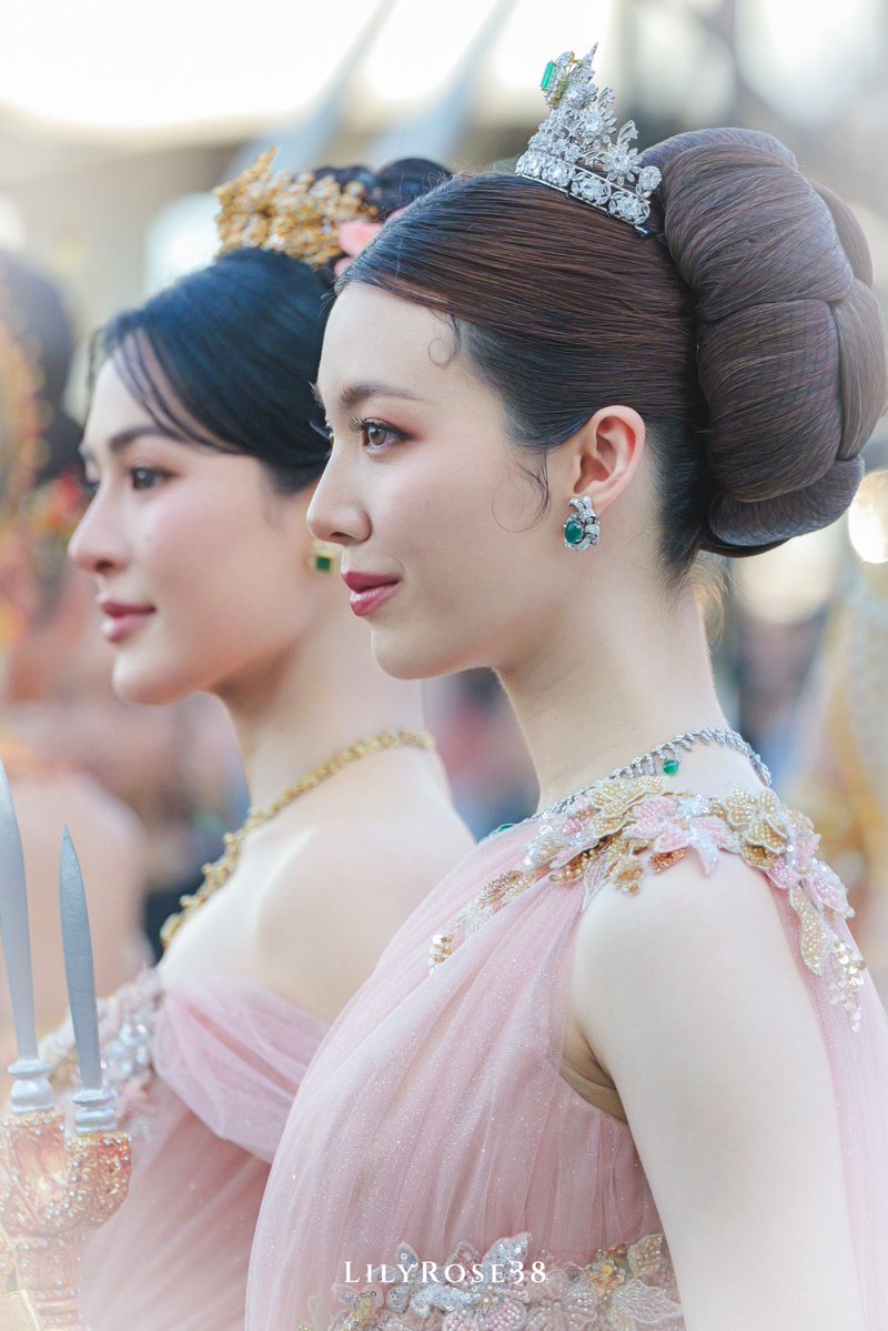 공주얌ยัม tweet media