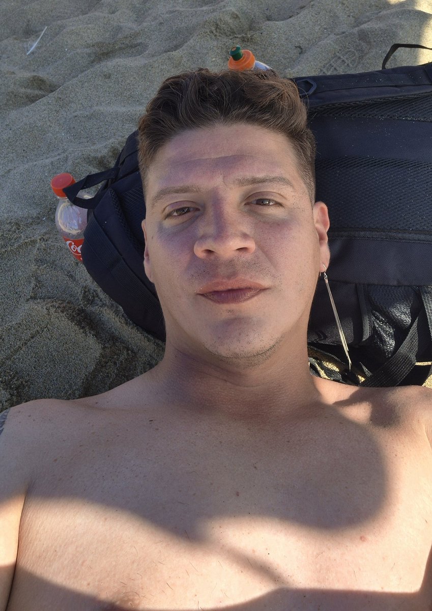 En mi telegram sale todo 🍆😏 y estamos subiendo mas. t.me/+LDnu__3Oe2A2M…