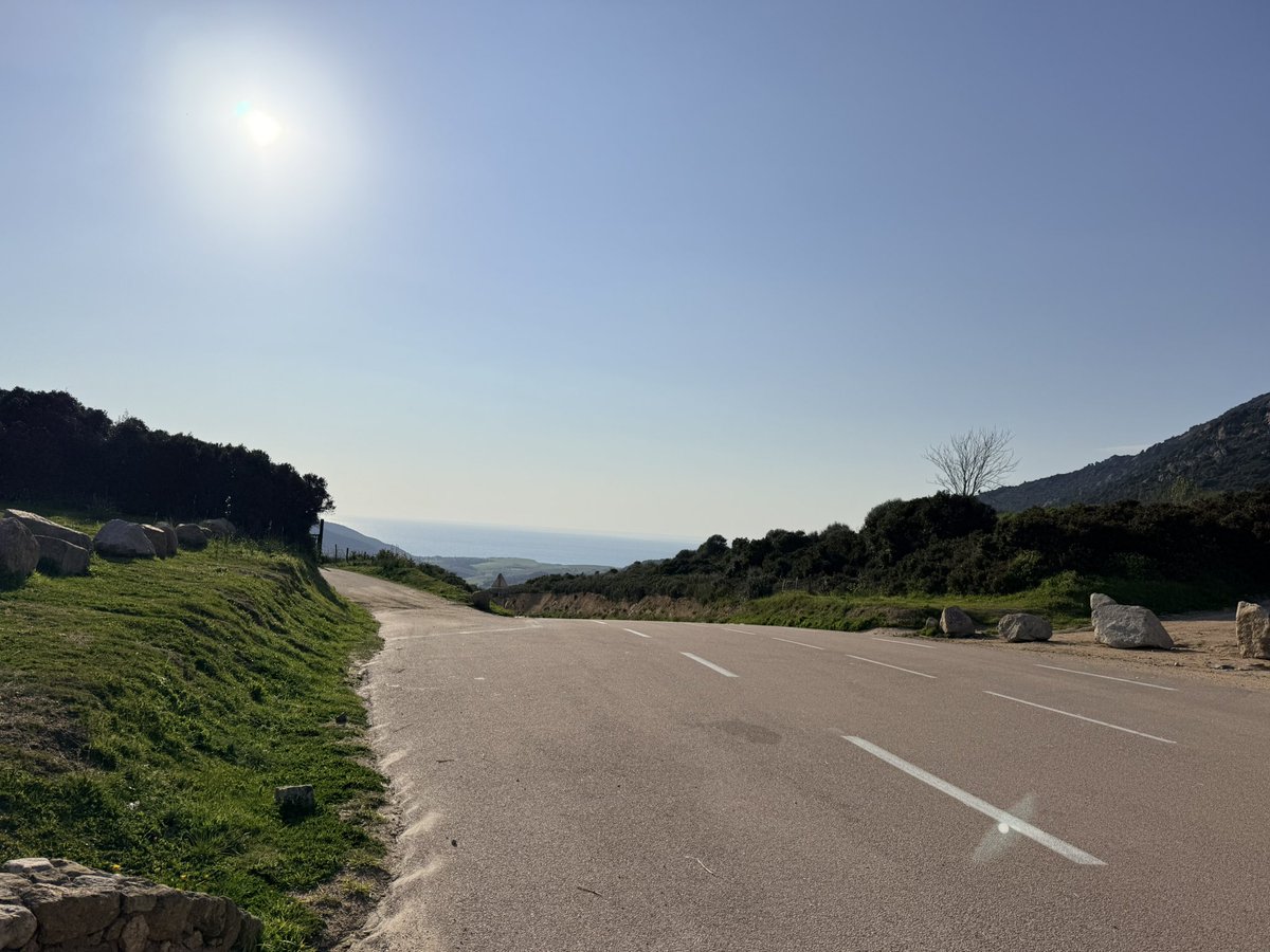 Marcanto2ab1's tweet photo. #bmx #saintantoine #ajaccio https://t.co/5G9nYlyj7M