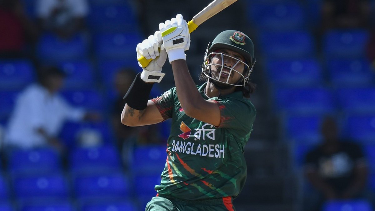 Yolacricket's tweet image. Unchanged New Zealand bat first; Soumya Sarkar replaces Afif Hossain for Bangladesh Mustafizur Rahman continues to miss out, and Shoriful Islam has been persisted with on a pitch that is likely to assist fast bowlers

#Unchanged #Zealand #first #Soumya #Cricket