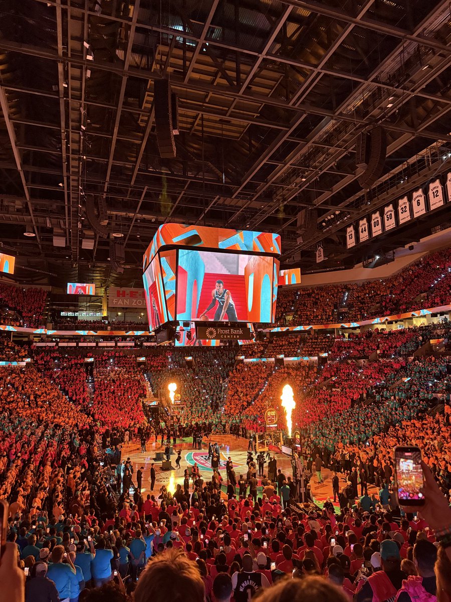 Aimee Wood tweet media