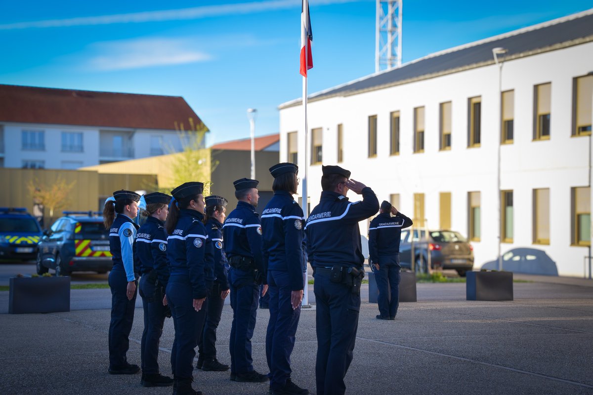 Gendarmerie nationale tweet media