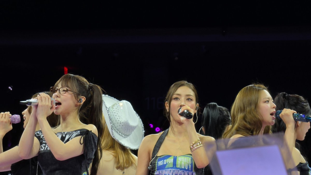 IFancyMinari tweet media