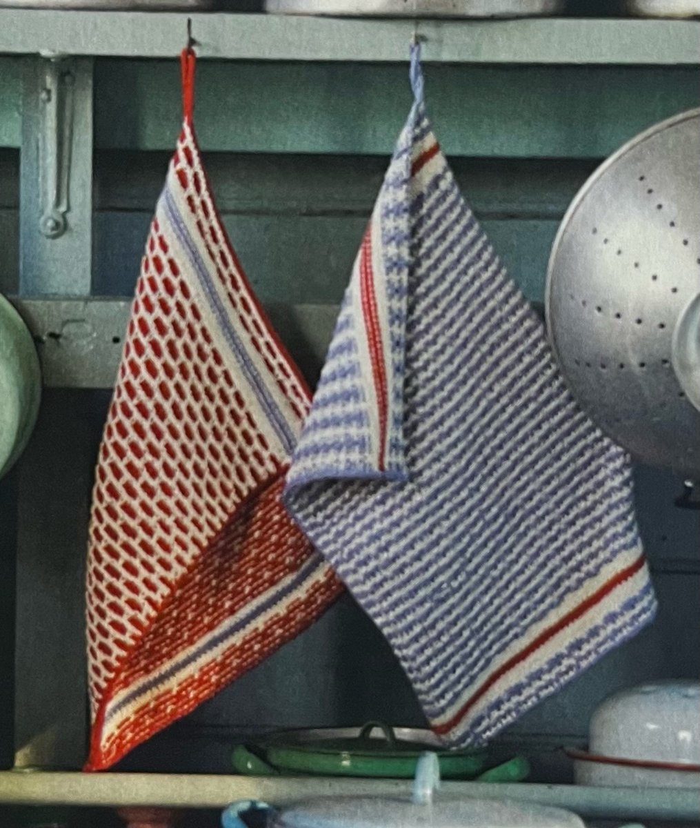 DDCrochetDesign's tweet image. These Scandinavian dishcloths add a touch of Nordic charm to your kitchen. The trendy patterns are perfect for playing with vibrant colours, creating practical pieces that are lovely to use every day ❤️💙🧶

dwcrochetpatterns.etsy.com/uk/listing/131…

#MHHSBD #craftbizparty #knitting #UKMakers