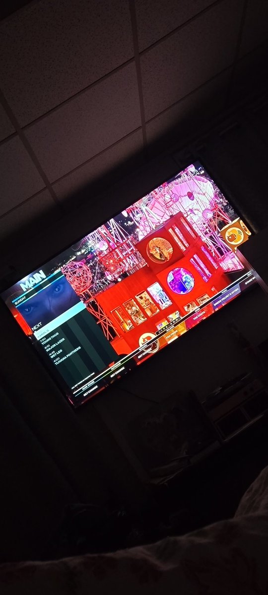 Reyna aquii estamos al 💯🪇💃##karolchella 🇨🇴🇭🇳