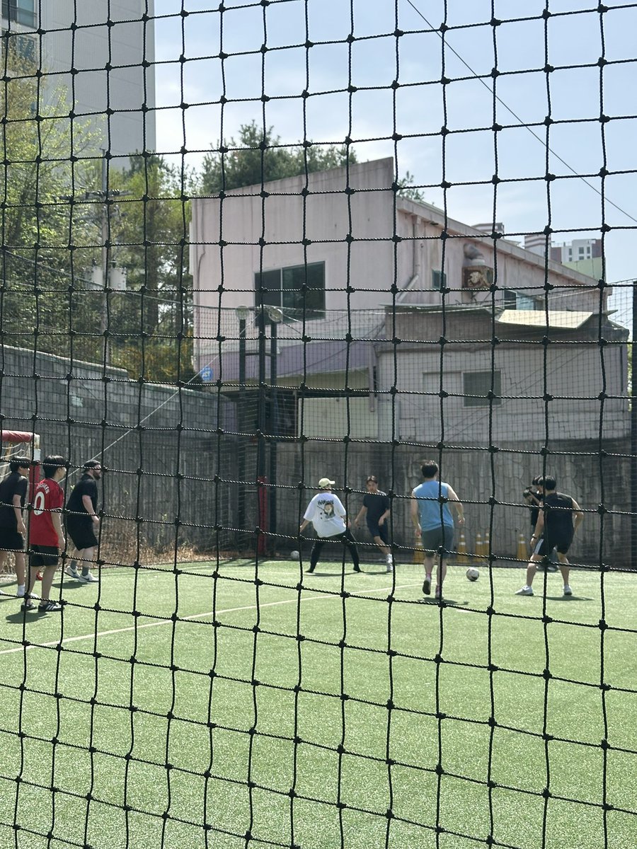 FULL SENSE tweet media