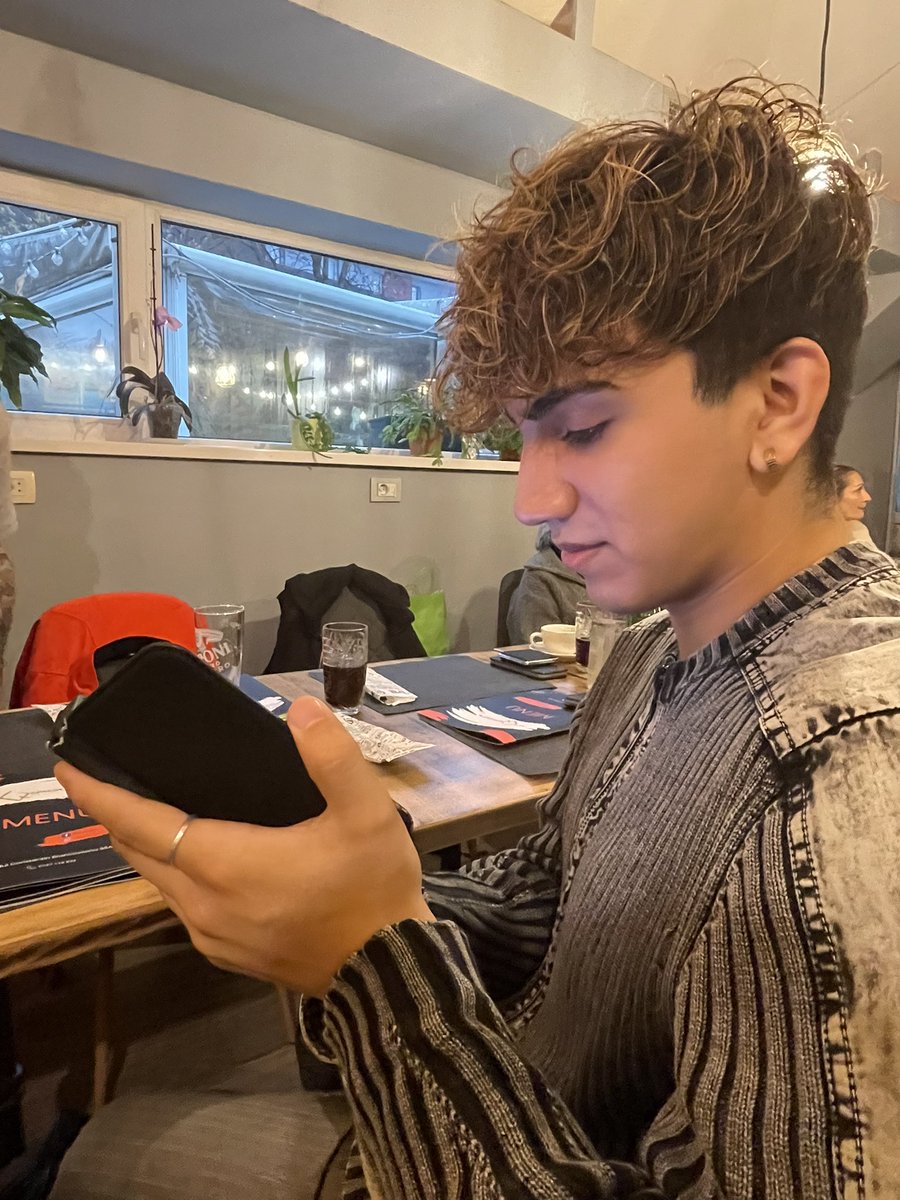 コブラ tweet media