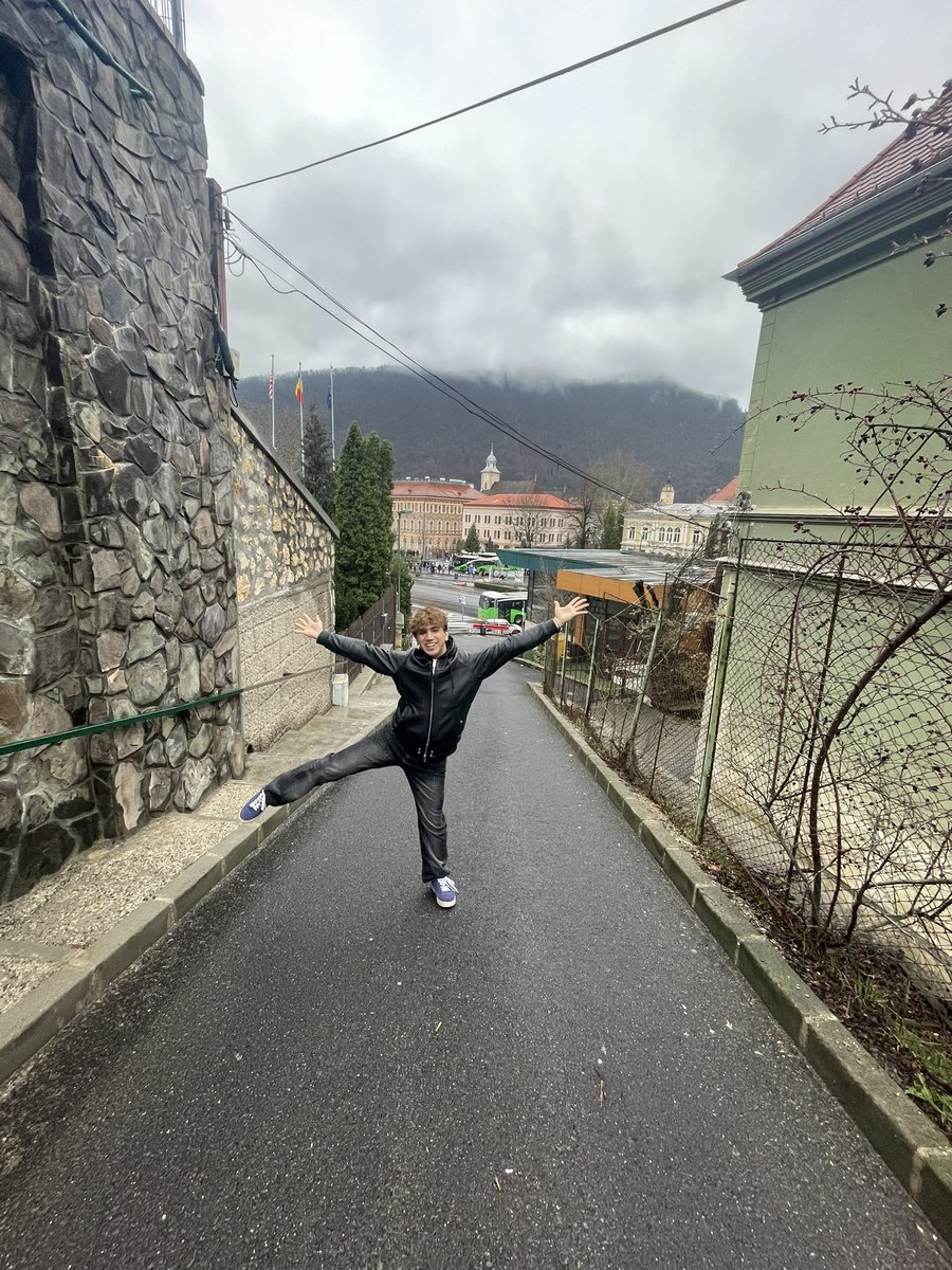 コブラ tweet media