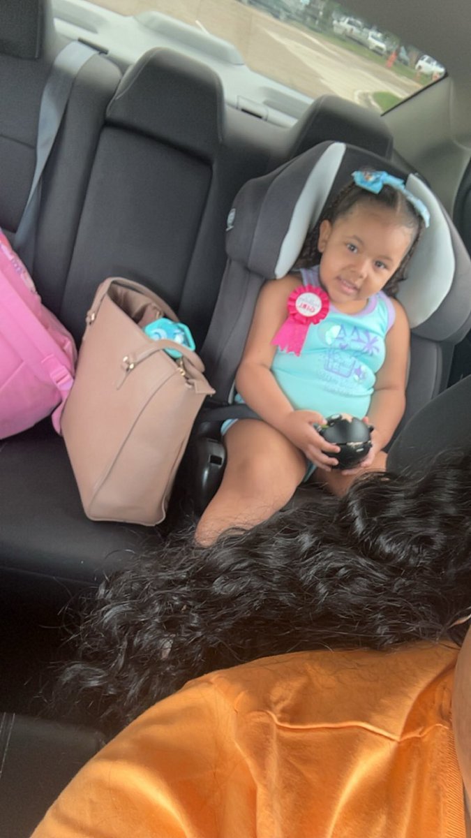 makaylynnwalker's tweet photo. Happy birthday to my bestie 🩷🎉 Mommy loves you!❤️ https://t.co/1pobcdMOSH