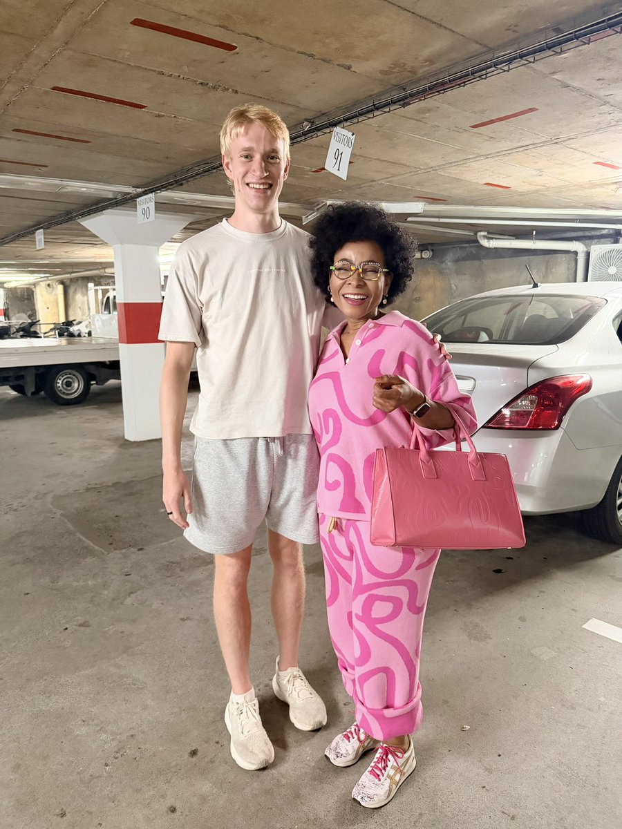 FabAcademic's tweet image. Two weeks ago, as I walked out of the Kfm studios in Cape Town, I heard a familiar voice say hello.

It was Alex, one of the recipients of the Vice-Chancellor’s Blue Caroet Scholarships in 2023. At the time, he was among the top matric achievers in South Africa, who we welcomed