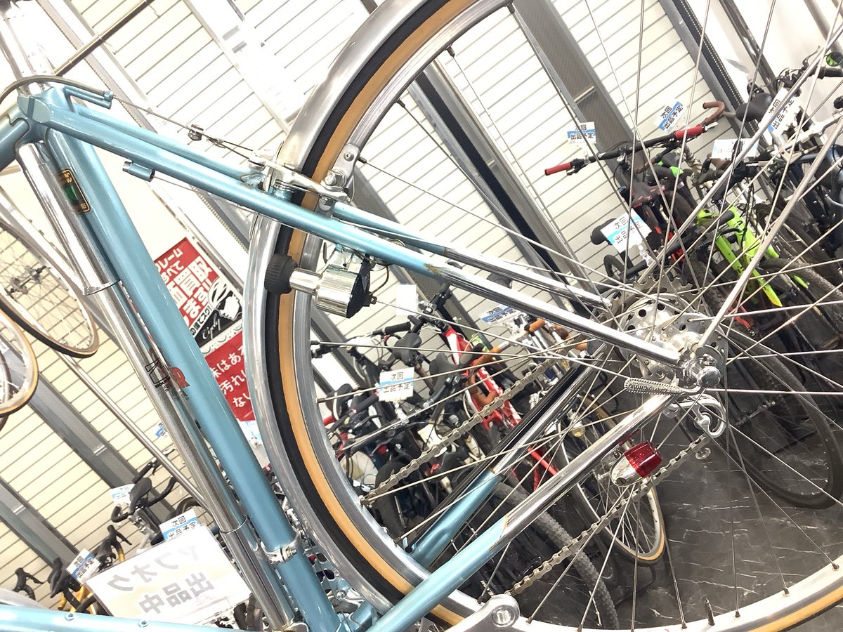 sp16setagaya's tweet photo. まさかの入荷!
アレックス・サンジェがやってまいりました!
走破性の高い700cのスポルティフです!
オークションにて出品中!
店頭でご覧いただくことが可能です!
https://t.co/VX041guN3z
#アレックス・サンジェ
#ALEXSINGER
#スポルティーフ
#ランドナー https://t.co/SivfjIJJ4n