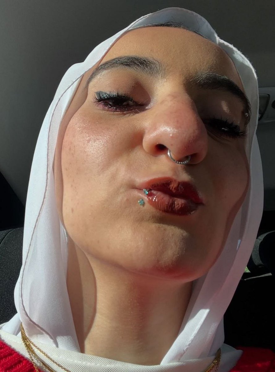 Mr.Mix 😈 الحلاب tweet media