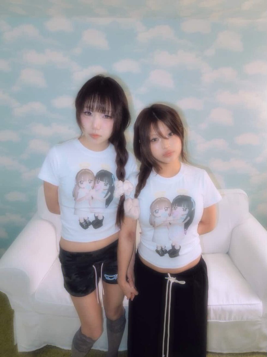 da__ng_i's tweet photo. 𝓢𝓸𝓾𝓵𝓶𝓪𝓽𝓮 𝓣-𝓼𝓱𝓲𝓻𝓽𝓼 ⋆ʚɞ˚‧｡⋆
with @thirsty_online https://t.co/0UZfBdJTX4