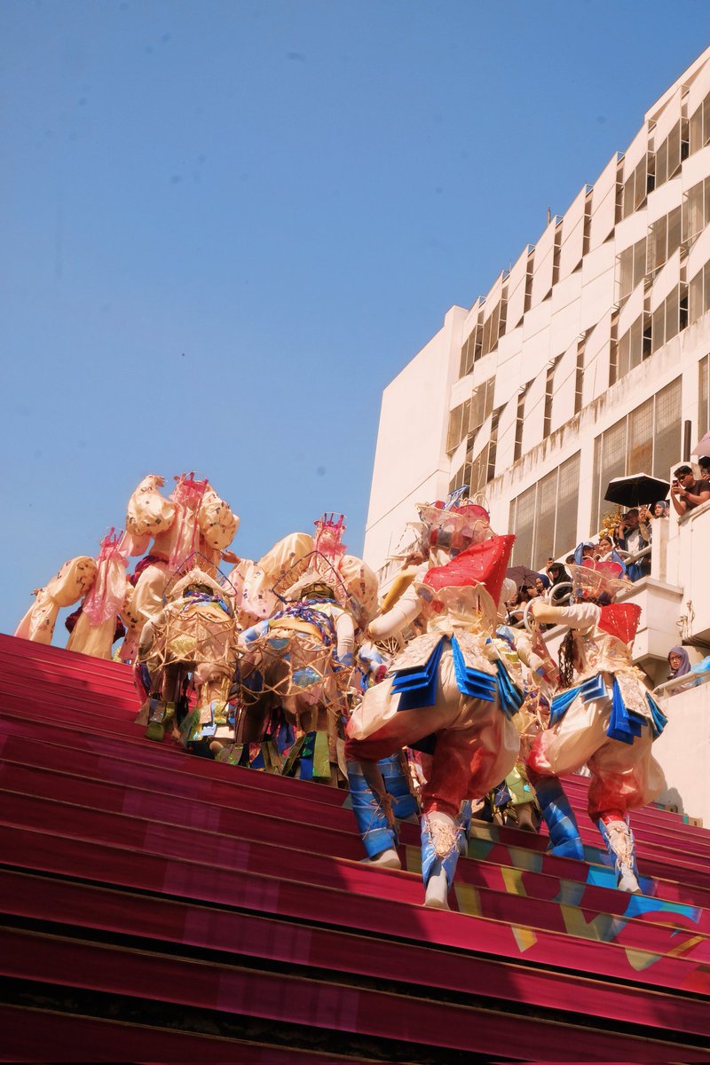 memomachine.jpg tweet media