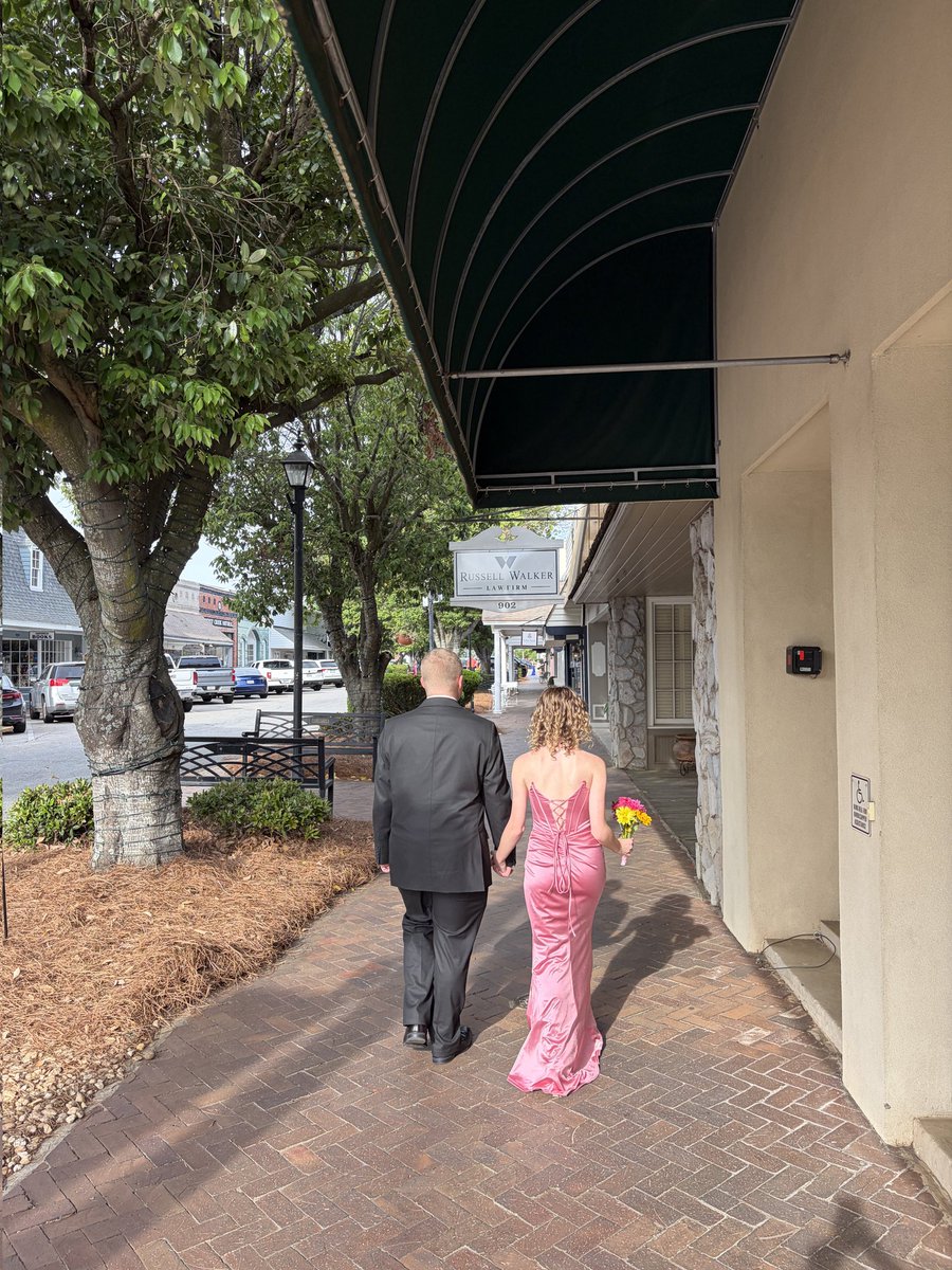 cking420's tweet photo. Baby Girls Senior Prom last night. Danielle had the idea to have a tie made from the hem cut off of her dress. So cute.  #classof2026 https://t.co/We4F5b4s5i