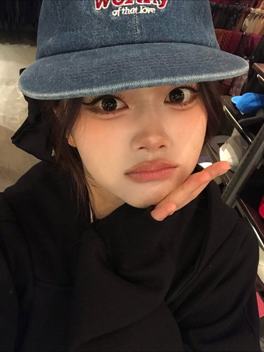 일본 갓을때 산건가
기엽음