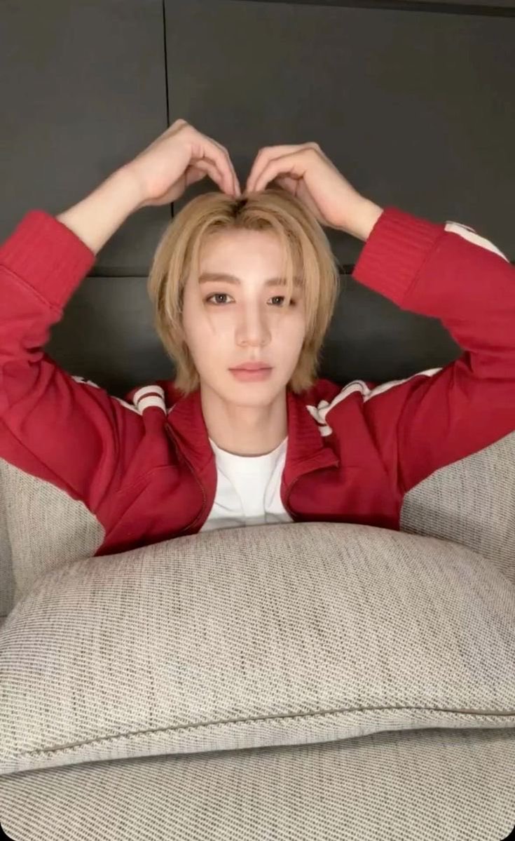 うなうな tweet media