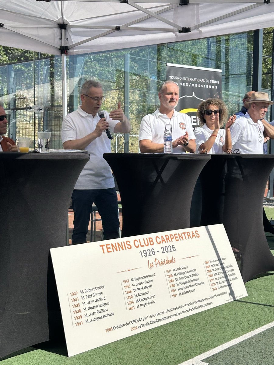 LiguePacaTennis's tweet image. 🎂 100 ANS DE PASSION À CARPENTRAS ! 🎾

La Ligue Provence-Alpes-Côte d’Azur félicite le Tennis Club Carpentras pour son centenaire fêté ce week-end !

Avec la présence de prestige d'Arnaud Clément, Benoit Paire et Camille Pin ! 🤩

#TCCarpentras #LiguePACATennis #Centenaire