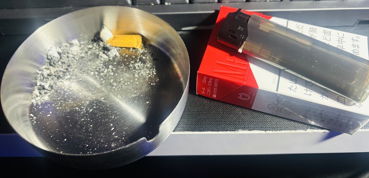 LO愛読者(完全体) tweet media