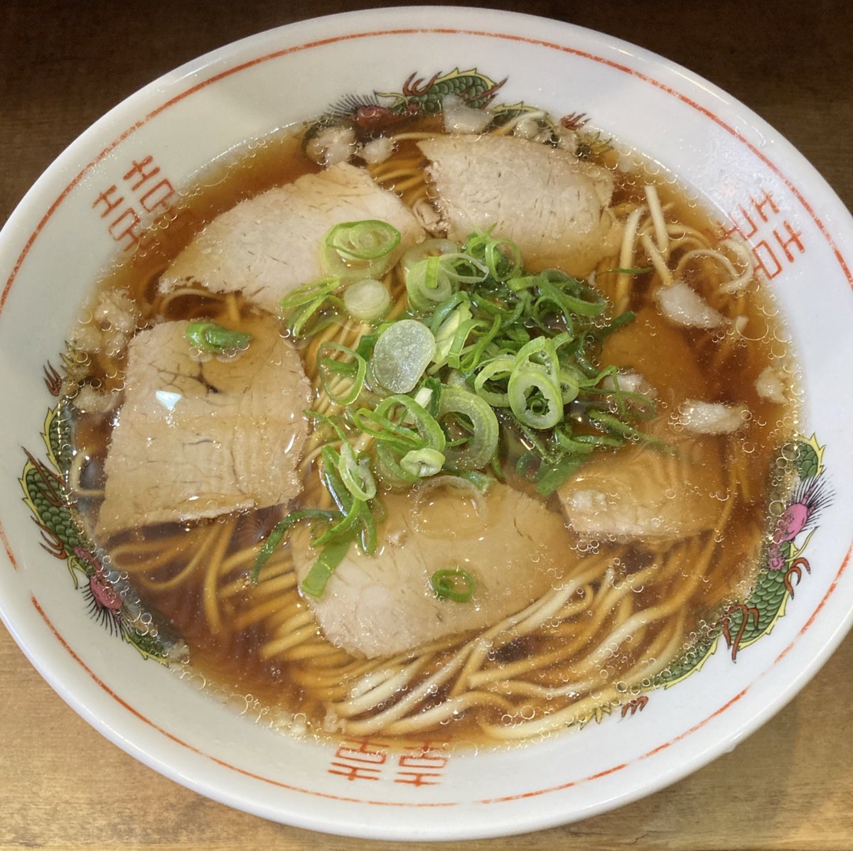 ぐ～す tweet media